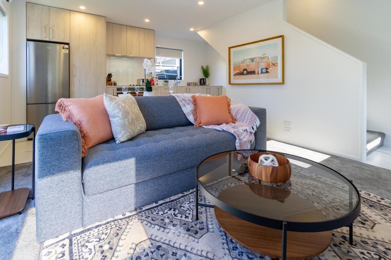 Beachside Bliss: 1 Bed 1 Bath Christchurch Exteriör bild